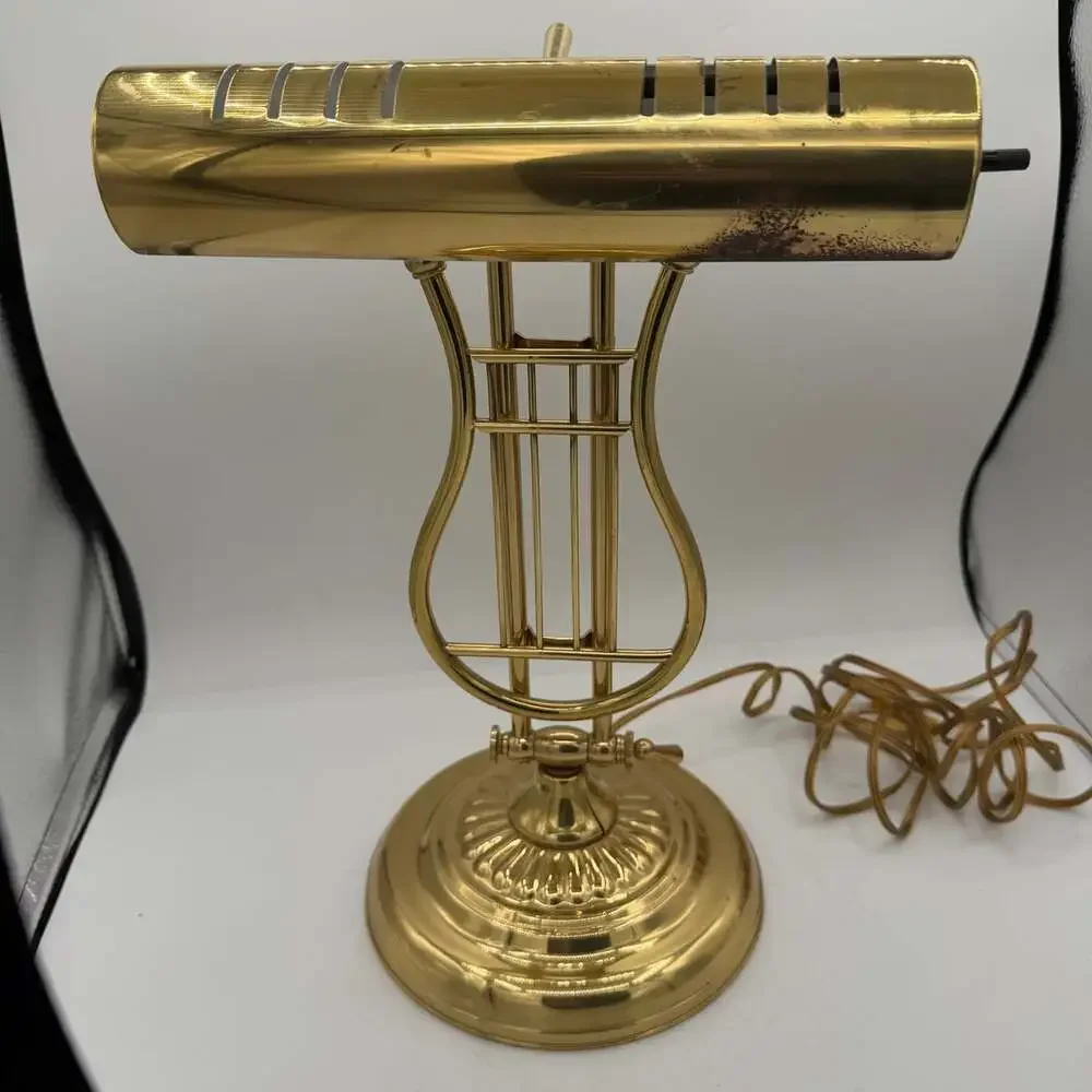 Vtg Musical Harp Lyre Shaped Brass Desk Piano Lamp 16” Tall *